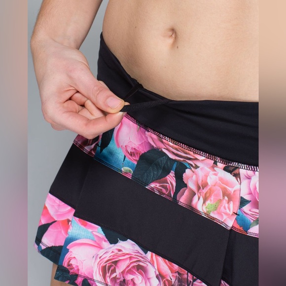 Lululemon Pace Rival Skirt (Regular) *4-way Stretch Secret Garden / Black Size 2 - Picture 4 of 14